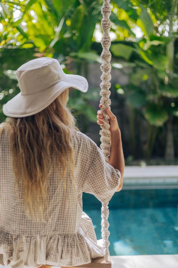 Jati Kuta Lombok Hotel Buitenkant foto